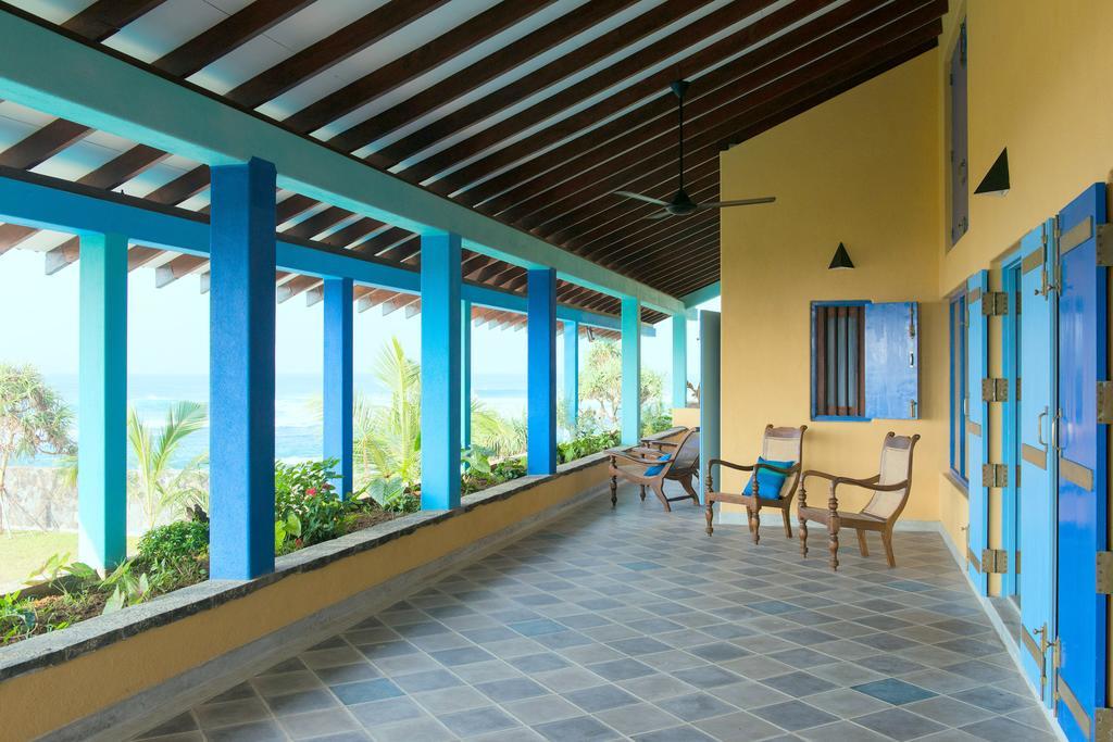 Villa Atulya At Ocean'S Edge Mirissa Esterno foto