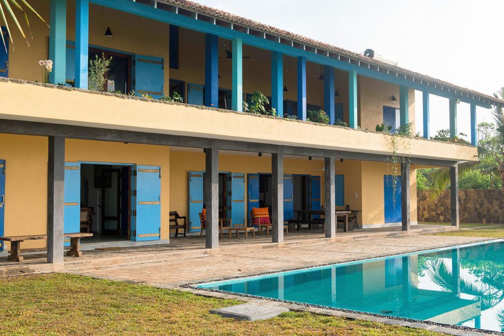Villa Atulya At Ocean'S Edge Mirissa Esterno foto
