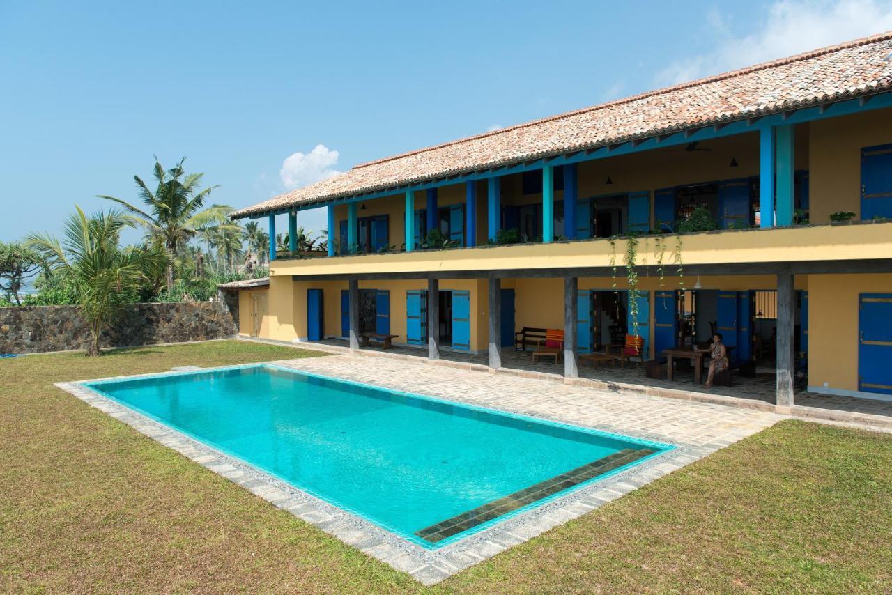 Villa Atulya At Ocean'S Edge Mirissa Esterno foto